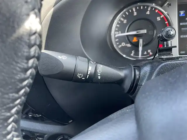 トヨタ ハイラックス Z 福岡県 2021(令3)年 6.7万km スーパーホワイトⅡ 盗難防止装置/横滑り防止装置/パーキングアシスト/レーンキープアシスト/バックカメラ/前後ドラレコ/ACC/社外８インチナビ/フルセグTV/Bluetooth/USB/ipod/2/0ETC/純正フロアマット/純正AW/4WD/MTモード付AT/寒冷地仕様/前後コーナーセンサー/センターデフロック/ダウンヒルアシストコントロール/LEDライト/デフロスターボタン/１２Vソケット2個/走行モード切替