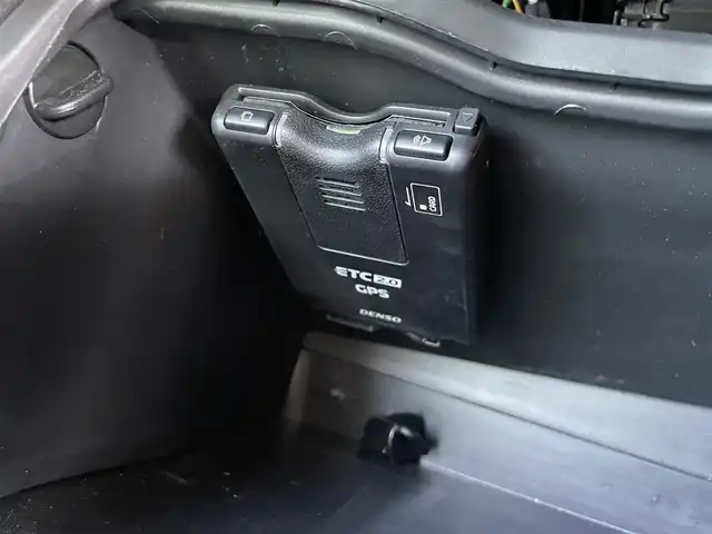 トヨタ ハイラックス Z 福岡県 2021(令3)年 6.7万km スーパーホワイトⅡ 盗難防止装置/横滑り防止装置/パーキングアシスト/レーンキープアシスト/バックカメラ/前後ドラレコ/ACC/社外８インチナビ/フルセグTV/Bluetooth/USB/ipod/2/0ETC/純正フロアマット/純正AW/4WD/MTモード付AT/寒冷地仕様/前後コーナーセンサー/センターデフロック/ダウンヒルアシストコントロール/LEDライト/デフロスターボタン/１２Vソケット2個/走行モード切替