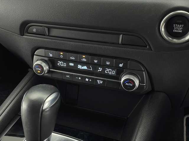マツダ ＣＸ－５ XD プロアクティブ 宮崎県 2022(令4)年 3.8万km ソウルレッドクリスタルM 禁煙車/衝突被害軽減ブレーキ/純正10.25型ディスプレイオーディオ/（USB/FMAM/Bluetooth/フルセグTV/ナビ）/純正ドライブレコーダー（前後）/純正ETC/純正LEDオートライト/純正17インチアルミ/純正フロアマット/全方位モニター/アダプティブクルーズコントロール/レーンディパーチャーアラート/クリアランスソナー/ヘッドアップディスプレイ/パドルシフト/電子パーキング/オートホールド/デュアルオートエアコン/前席シートヒーター/ステアリングヒーター/本革巻ハンドル/スマートキー/プッシュエンジンスタート/新車時保証書/取扱い説明書