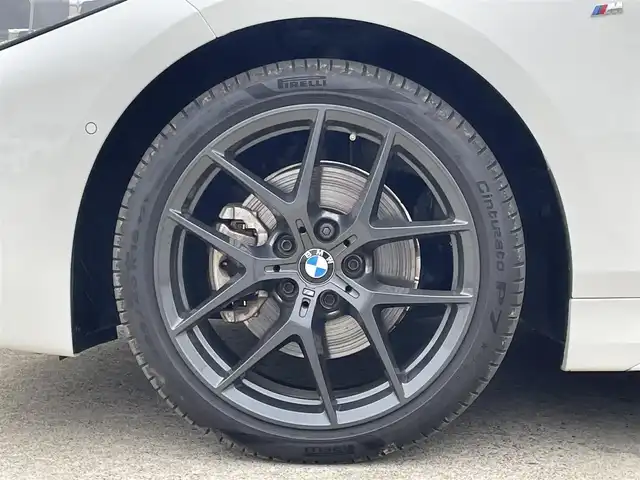 ＢＭＷ ＢＭＷ １１８ｄ Mスポーツ EDジョイ+ 東京都 2020(令2)年 3.1万km 白 ワンオーナー/ドライビングアシスト/パーキングアシスト/スマートキー/プッシュスタート/MFSW/本革ステアリング/アダプティブクルーズコントロール/オートライト/オートハイビーム/フォグライト/デジタルメーターパネル/コントロールディスプレイ/純正ナビ/AppleCarPlay/ETC/ハーフレザーシート/電動パワーシート/電動パワーゲート/純正Mシリーズ18インチアルミホイール/ワイヤレス充電/純正HEDヘッドライト/コーナセンサー
