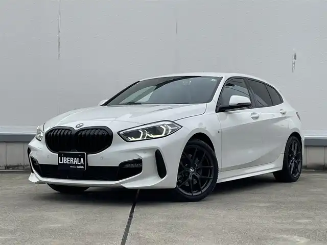 ＢＭＷ ＢＭＷ １１８ｄ Mスポーツ EDジョイ+ 東京都 2020(令2)年 3.1万km 白 ワンオーナー/ドライビングアシスト/パーキングアシスト/スマートキー/プッシュスタート/MFSW/本革ステアリング/アダプティブクルーズコントロール/オートライト/オートハイビーム/フォグライト/デジタルメーターパネル/コントロールディスプレイ/純正ナビ/AppleCarPlay/ETC/ハーフレザーシート/電動パワーシート/電動パワーゲート/純正Mシリーズ18インチアルミホイール/ワイヤレス充電/純正HEDヘッドライト/コーナセンサー