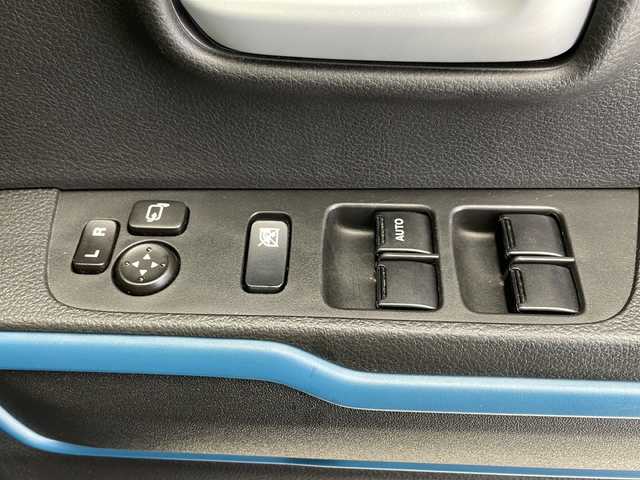 スズキ ハスラー HYBRID X 千葉県 2020(令2)年 4.3万km デニムブルー ガンメタリック 2トーン 社外ナビ/フルセグ Bluetooth CD DVD/衝突被害軽減ブレーキ/レーンキープアシスト/コーナーセンサー/シートヒーター/バックカメラ/純正フロアマット/盗難防止装置/ドライブレコーダー/スマートキー/純正１５インチアルミホイール/横滑り防止装置/ドアバイザー/フォグランプ/ウィンカーミラー/ステアリングスイッチ
