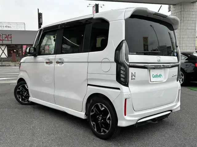 ホンダ Ｎ ＢＯＸ カスタム G L ターボ ホンダセンシング 奈良県 2020(令2)年 1.7万km プラチナホワイトパール ワンオーナー　/社外ナビ　/フルセグＴＶ　/ハーフレザーシート　/クルーズコントロール　/パドルシフト　/両側パワースライドドア　/ヒッチメンバー　/純正１５インチＡＷ　/ドライブレコーダー　/ＥＴＣ