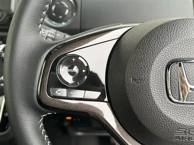 ホンダ Ｎ ＢＯＸ カスタム G L ターボ ホンダセンシング 奈良県 2020(令2)年 1.7万km プラチナホワイトパール ワンオーナー　/社外ナビ　/フルセグＴＶ　/ハーフレザーシート　/クルーズコントロール　/パドルシフト　/両側パワースライドドア　/ヒッチメンバー　/純正１５インチＡＷ　/ドライブレコーダー　/ＥＴＣ