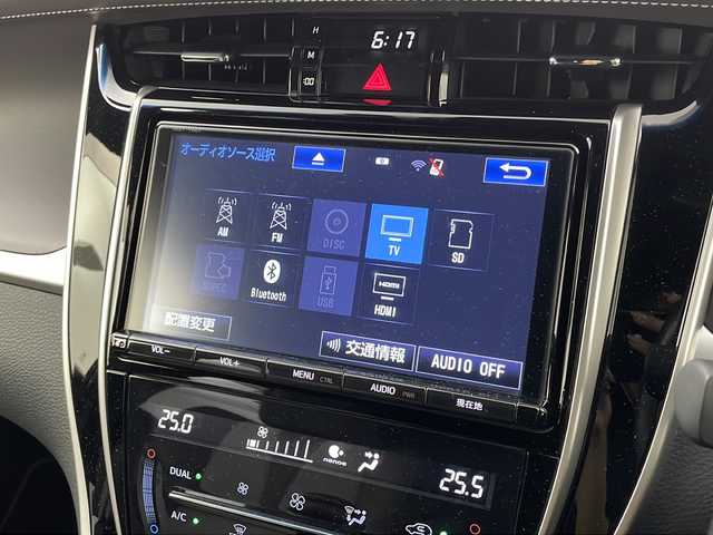 トヨタ ハリアー ハイブリッド プレミアム スタイルアッシュ 愛知県 2016(平28)年 4.9万km スパークリングブラックパールクリスタルシャイン 純正９型ナビ　NSZT-Y66T/ＣＤ　ＤＶＤ　ＢＴ　フルセグＴＶ　ＨＤＭＩ　/バックカメラ　/パワーバックドア　/前席パワーシート　/クルーズコントロール　/運転席シートメモリー　/ハーフレザーシート　/前席シートヒーター　/ビルトインETC2.0/ＬＥＤオートライト/オートハイビーム/レーンキープアシスト/MTモード付AT/社外後方ドライブレコーダー/スマートキー/スペアキー/純正フロアマット/純正ドアバイザー/純正フォグライト/純正前方ドライブレコーダー/純正18インチAW