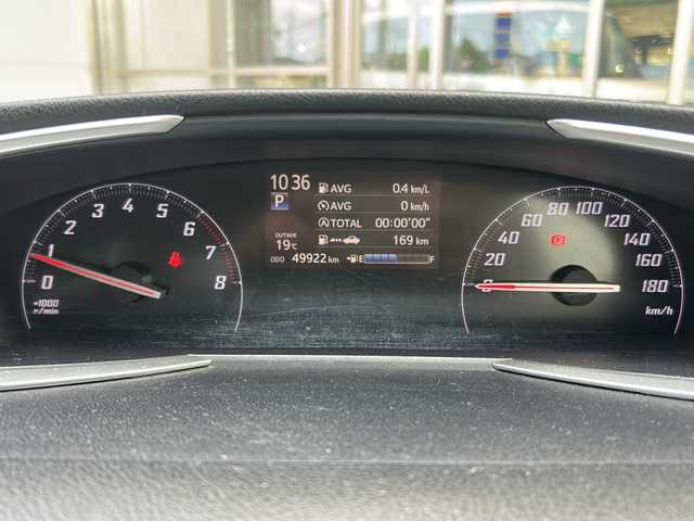 トヨタ シエンタ G 静岡県 2016(平28)年 5万km ホワイトパールクリスタルシャイン 純正SDナビ/・CD/・DVD/・フルセグＴＶ/・Bluetooth/・AM/・FM/主要装備/・両側パワスラ/・衝突軽減/・レーンキープ/・コーナーセンサー前後/・バックカメラ/・シートヒーターD/N席/・シートカバー/・LEDヘッドライト/・オートライト/・オートハイビーム/・フォグランプ/・ステリモ/・TVキャンセラー/・スマートキー/・プッシュスタート/・スペアキー1本