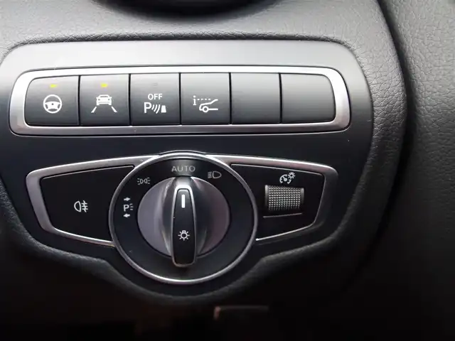 メルセデス・ベンツ Ｃ２２０ｄ ローレウスED スポーツプラスPKG 埼玉県 2020(令2)年 4.9万km シルバー 1オーナー /特別仕様車 /レッドレザーシート /アダプティブクルーズコントロール/レーダーセーフティパッケージ/Burmesterサウンド /ヘッドアップディスプレイ /CarPlay /ブラインドスポットモニター /パークセンサー/全周囲カメラ /純正ナビ /ETC /フルセグTV /ワイヤレス充電 /パフュームアトマイザー/シートヒーター/ベンチレーション/エアサス