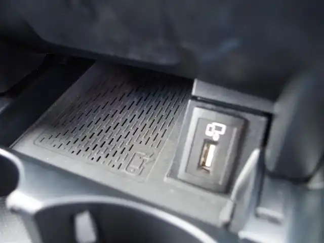 メルセデス・ベンツ Ｃ２２０ｄ ローレウスED スポーツプラスPKG 埼玉県 2020(令2)年 4.9万km シルバー 1オーナー /特別仕様車 /レッドレザーシート /アダプティブクルーズコントロール/レーダーセーフティパッケージ/Burmesterサウンド /ヘッドアップディスプレイ /CarPlay /ブラインドスポットモニター /パークセンサー/全周囲カメラ /純正ナビ /ETC /フルセグTV /ワイヤレス充電 /パフュームアトマイザー/シートヒーター/ベンチレーション/エアサス