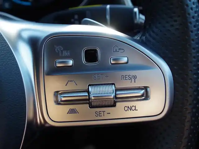 メルセデス・ベンツ Ｃ２２０ｄ ローレウスED スポーツプラスPKG 埼玉県 2020(令2)年 4.9万km シルバー 1オーナー /特別仕様車 /レッドレザーシート /アダプティブクルーズコントロール/レーダーセーフティパッケージ/Burmesterサウンド /ヘッドアップディスプレイ /CarPlay /ブラインドスポットモニター /パークセンサー/全周囲カメラ /純正ナビ /ETC /フルセグTV /ワイヤレス充電 /パフュームアトマイザー/シートヒーター/ベンチレーション/エアサス