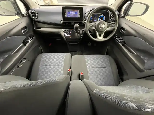 日産 デイズ HWS X プロパイロットED 大分県 2020(令2)年 1.3万km ブラック エマージェンシーブレーキ/車線逸脱警報/車線逸脱防止支援/先行車発進お知らせ/前後クリアランスソナー/レーダークルーズコントロール/純正ナビ/（フルセグ/Bluetooth/AM/FM)/ETC/アラウンドビューモニター/前方ドライブレコーダー/電動パーキングブレーキ/オートブレーキホールド/LEDヘッドランプ/プッシュスタート/アイドリングストップ/純正アルミホイール/スマートキー/プッシュスタート/スペアキー
