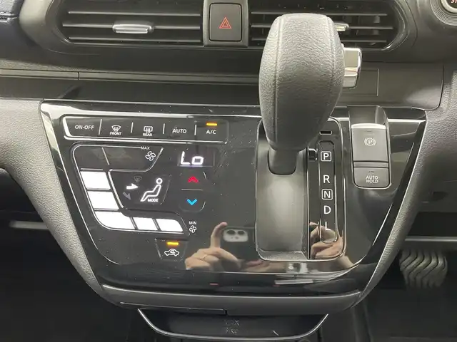日産 デイズ HWS X プロパイロットED 大分県 2020(令2)年 1.3万km ブラック エマージェンシーブレーキ/車線逸脱警報/車線逸脱防止支援/先行車発進お知らせ/前後クリアランスソナー/レーダークルーズコントロール/純正ナビ/（フルセグ/Bluetooth/AM/FM)/ETC/アラウンドビューモニター/前方ドライブレコーダー/電動パーキングブレーキ/オートブレーキホールド/LEDヘッドランプ/プッシュスタート/アイドリングストップ/純正アルミホイール/スマートキー/プッシュスタート/スペアキー
