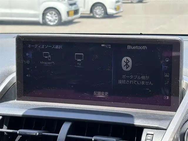 レクサス ＮＸ 300 Fスポーツ 大分県 2017(平29)年 3万km レッドマイカクリスタルシャイン ・純正ナビ(CD/DVD/SD/BT/USB/Miracast)/・全方位カメラ/・フルセグテレビ/・三眼LEDヘッドライト/・ETC 2.0/・ドライブレコーダー/・プリクラッシュセーフティ/・ブラインドスポットモニター/・コーナーセンサー/・ステアリングリモコン/・ステアリングヒーター/・オートハイビーム/・パワーシート/・シートメモリー/・シートヒーター/・シートクーラー/・ブレーキホールド