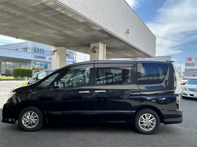 日産 セレナ ライダー Bライン Aセーフティ 宮城県 2014(平26)年 9.5万km ダイヤモンドブラック 登録時走行距離９４７９６km/・純正ナビ/・フルセグテレビ/・衝突軽減ブレーキ/・アラウンドビューモニター/・フリップダウンモニター/・両側パワースライドドア/・コーナーセンサー/・クルーズコントロール/・Bluetooth/・プッシュスタート/・スマートキー/・純正アルミホイール/・純正フロアマット/・ドアバイザー/・後席サンシェイド