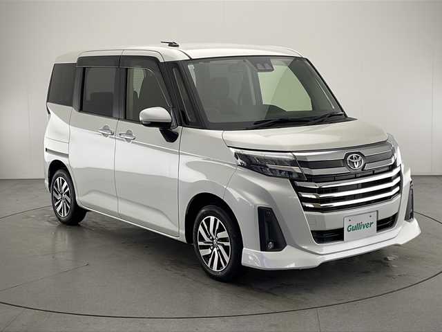 トヨタ ルーミー カスタムG 宮崎県 2020(令2)年 2.5万km パールホワイトⅢ 禁煙車/トヨタセーフティセンス/純正ナビTV/（NSZT-W66T/CD/DVD/Bluetooth/FMAM/フルセグTV)/純正バックカメラ/純正ビルトインETC/純正LEDオートライト/純正LEDフォグ/純正15インチアルミ/純正フロアマット/両側電動スライドドア/プリクラッシュセーフティ/オートマチックハイビーム/レーンディパーチャーアラート/アダプティブクルーズコントロール/クリアランスソナー/電子パーキング／オートホールド/オートエアコン/オート電動格納ミラー/本革巻ハンドル/スマートキー/プッシュエンジンスタート/新車時保証書/取扱い説明書