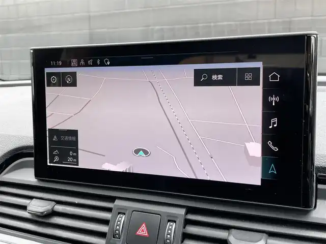 アウディ アウディ Ｑ５ 40TDIクワトロ Sライン 静岡県 2021(令3)年 5.3万km グレイシアホワイトメタリック S line plus パッケージ/・アーティフィシャルインテリアレザー/ （ドアアームレスト/センターコンソール）/・シートヒーター（フロント/リヤ）/・アコースティックガラス（フロントサイド）/マトリクスLEDヘッドライトパッケージ/・マトリクスLEDヘッドライト//ダイナミックターンインディケーター（フロント/リヤ）/・ヘッドライトウォッシャー/ハーフレザーシート/電動リアゲート/BANG&OLUFSEN/BSM/バーチャルコックピット/MMI/(BT/CarPlay)/360°カメラ/ACC/LKA/パーキングアシスト/ダウンヒルアシストコントロール/メモリー付パワーシート/アドバンストキー/ETC2.0/ドライブレコーダー/純正19インチアルミホイール/純正フロアマット