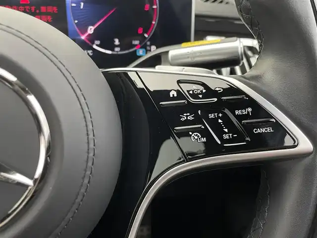 メルセデス・ベンツ Ｓ４００ｄ 4マチック AMGライン 東京都 2022(令4)年 1.7万km ダイヤモンドホワイト 3Dコクピットディスプレイ/MBUX/レザーエクスクルーシブパッケージ/64色アンビエントライト/HUD/LEDデジタルライト/360°カメラ/Burmesterサウンド/パノラマサンルーフ/ナッパ黒革シート/前席シートベンチレーション/全席シートヒーター/リモートパーキングアシスト/ACC/BSA/LKA/Aステアアシスト/Aレーンチェンジアシスト/ダイナミックセレクト/パドルシフト/ソフトクローズドドア/ワイヤレスチャージ/ダイナミックロービームヘッドライト/パワートランク/フットオープナー/エアサス/純正20inchAW/保証書　取説　スペアキー