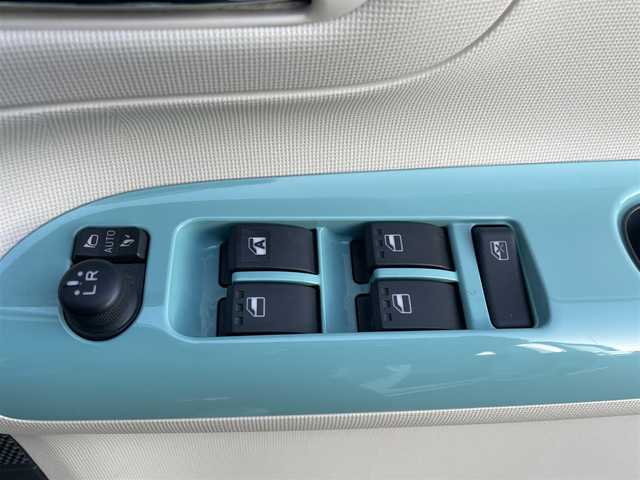 ダイハツ ムーヴ キャンバス X LTD メイクアッフ SA Ⅱ 鳥取県 2017(平29)年 5.7万km パールホワイトⅢ/ファインミントメタリック 2トーン スマートアシスト2/CDオーディオ/USB/AUX/スマートキー/プッシュスタート/両側電動スライドドア/ベンチシート/アームレスト/分割可倒リアシート/リアシートアンダーボックス/ABS/誤発信抑制機能/セキュリティアラーム/オートライト/LEDフォグランプ/W&サイドエアバック