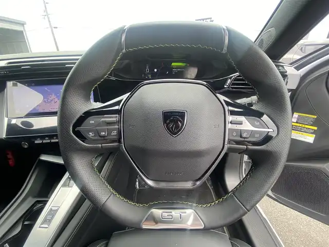 プジョー プジョー ３０８ GT ブルーHDi 福岡県 2024(令6)年 0.4万km 白 ・1オーナー/・アクティブクルーズコントロール/・純正HDDナビ/USB/Bluetooth/AppleCarPlay/・全方位カメラ/・ハーフレザーシート/シートヒーター/・社外ETC/・純正18AW/・プッシュスタート/・パーキングアシスト/・アイドリングストップ/・スマートキー/・パワーシート/・レーンキープアシスト/・オートライト/・LEDライト