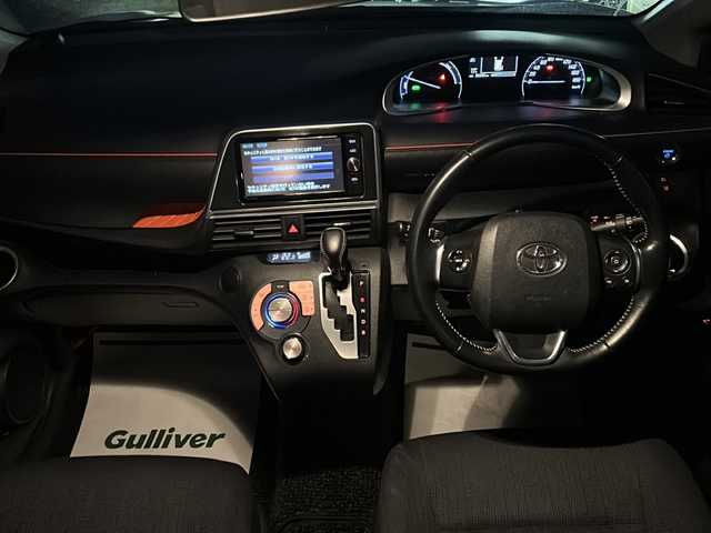 トヨタ シエンタ ハイブリッド G 神奈川県 2017(平29)年 3.4万km ホワイトパールクリスタルシャイン ワンオーナー/純正ナビ（CD/DVD/AM/FM/SD/BT/フルセグTV)/バックカメラ/前方ドライブレコーダー/ETC2.0/モデリスタエアロ/両側パワースライドドア/横滑り防止装置/レーンキープアシスト/プリクラッシュ/ABS/エンジンスタートボタン/オートライト/純正マット/スペアキー×１/保証書/取扱説明書