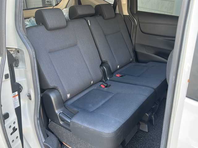 トヨタ シエンタ ハイブリッド G 神奈川県 2017(平29)年 3.4万km ホワイトパールクリスタルシャイン ワンオーナー/純正ナビ（CD/DVD/AM/FM/SD/BT/フルセグTV)/バックカメラ/前方ドライブレコーダー/ETC2.0/モデリスタエアロ/両側パワースライドドア/横滑り防止装置/レーンキープアシスト/プリクラッシュ/ABS/エンジンスタートボタン/オートライト/純正マット/スペアキー×１/保証書/取扱説明書