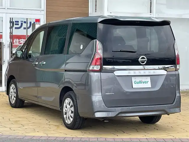日産 セレナ X V 宮崎県 2022(令4)年 7.1万km ダークメタルグレー 寒冷地仕様/社外ナビ/アラウンドビューモニター　/Ｂｌｕｅｔｏｏｔｈ　/両側パワースライドドア　/オートライト　/ＥＴＣ　/スマートキー