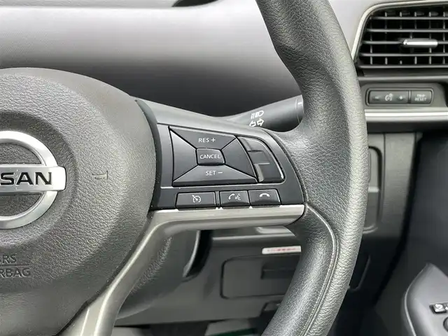 日産 セレナ X V 宮崎県 2022(令4)年 7.1万km ダークメタルグレー 寒冷地仕様/社外ナビ/アラウンドビューモニター　/Ｂｌｕｅｔｏｏｔｈ　/両側パワースライドドア　/オートライト　/ＥＴＣ　/スマートキー