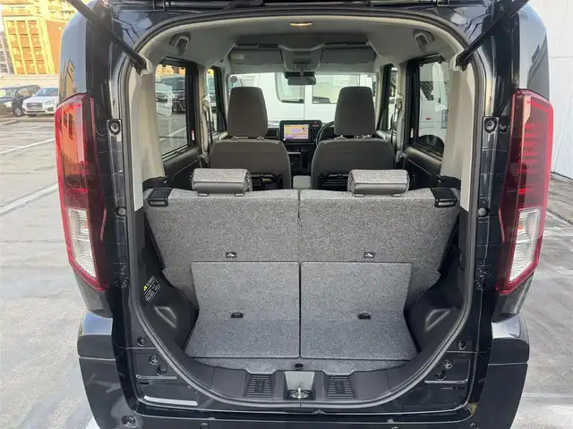 スズキ スペーシア HYBRID X 広島県 2024(令6)年 0.5万km ブルーイッシュブラックパール3 ワンオーナー/全方位モニター付メモリーナビゲーション/・スズキコネクト/・9インチHDディスプレイ/・フルセグTV/・AppleCarPlay/AndroidAuto/・全方位モニター用カメラ/・USBソケット/セーフティーパッケージ/・アダプティブクルーズコントロール/・車線維持支援機能/・電子パーキングブレーキ/・オートブレーキホールド/セーフティーサポート/両側パワースライドドア/フロントシートヒーター/パーソナルテーブル