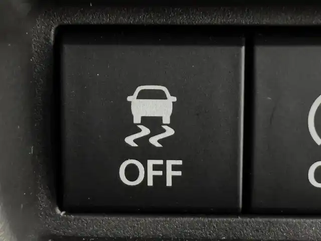 スズキ スペーシア HYBRID X 福岡県 2024(令6)年 0.5万km ブルーイッシュブラックパール3 純正ナビ／フルセグＴＶ／ＢＴ　/全方位カメラ　/両側パワースライドドア　/レーダークルーズコントロール　/衝突被害軽減システム　/レーンキープ　/コーナーセンサー　/横滑り防止装置　/アイドリングストップ/シートヒーター　/オートライト