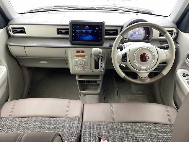 スズキ ラパン ＬＣ L 沖縄県 2023(令5)年 0.7万km テラコッタピンクメタリック 純正ディスプレイオーディオ/　（Bluetooth/USB/AM/FM）/バックカメラ/衝突被害軽減システム/コーナーセンサー/アイドリングストップ/ハーフレザーシート/シートヒーター/純正フロアマット/スマートキー/プッシュスタート/LEDヘッドライト/オートライト