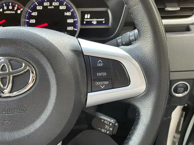 トヨタ ルーミー カスタムG 埼玉県 2019(令1)年 6.4万km パールホワイトⅢ 1オーナー/純正9インチナビ/フルセグ・CD・DVD・BT/Bカメラ/PCS/TRC/アイドリングストップ/クルコン(追従なし)/コーナーセンサー/シートヒーター(D/N席)/ETC/LEDヘッドライト/オートライト/オートハイビーム/フォグランプ/両側パワースライドドア/純正前ドラレコ/社外AW(165/65/R14・スタッドレス付き)/スマートキー2本/保証書/取扱説明書
