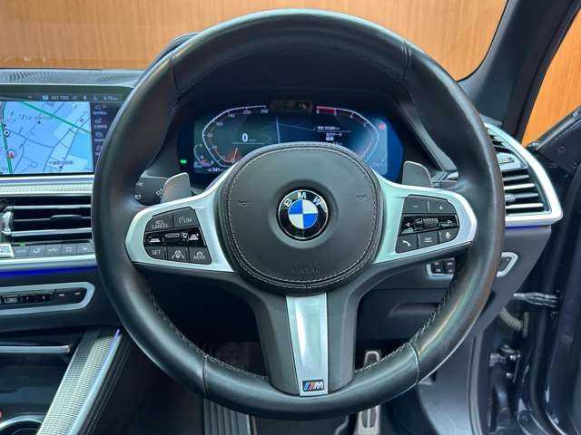 ＢＭＷ Ｘ５ xDrive 35d Mスポーツ 千葉県 2019(令1)年 5.2万km アークティック パノラマＳＲ　/ＯＰ２２インチＡＷ　/プラスＰＫＧ　/純正ナビ　/３６０°カメラ　/ＡＣＣ　/ＨＵＤ　/黒革　/シートヒーター　/パワーシート　/ＬＥＤヘッドライト　/オートライト　/電動リアゲート　/ドライブレコーダー