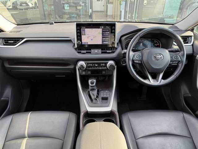 トヨタ ＲＡＶ４ G 東京都 2020(令2)年 3.1万km アティチュードブラックマイカ 純正9インチディスプレイオーディオ/【AM/FM/BT/USB】/モデリスタエアロ/レーダークルーズコントロール/アラウンドビューモニター/前後ドライブレコーダー/パワーシート/シートヒーター/ステアリングヒーター/パワーバックドア/ETC2.0/コーナーセンサー/取扱説明書/保証書/スペアキー×１