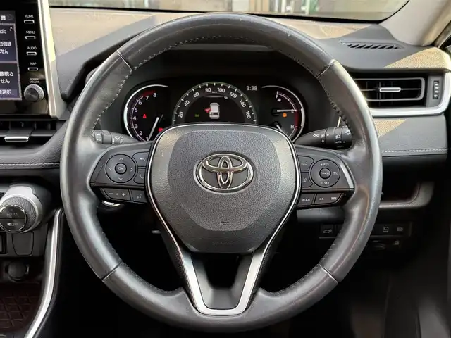トヨタ ＲＡＶ４ G 東京都 2020(令2)年 3.1万km アティチュードブラックマイカ 純正9インチディスプレイオーディオ/【AM/FM/BT/USB】/モデリスタエアロ/レーダークルーズコントロール/アラウンドビューモニター/前後ドライブレコーダー/パワーシート/シートヒーター/ステアリングヒーター/パワーバックドア/ETC2.0/コーナーセンサー/取扱説明書/保証書/スペアキー×１