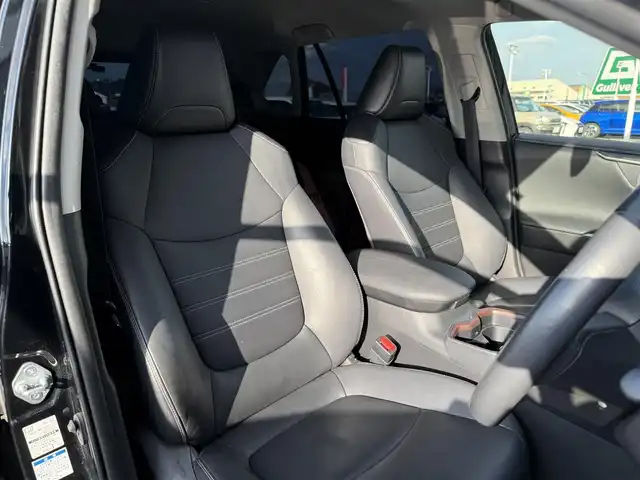 トヨタ ＲＡＶ４ G 東京都 2020(令2)年 3.1万km アティチュードブラックマイカ 純正9インチディスプレイオーディオ/【AM/FM/BT/USB】/モデリスタエアロ/レーダークルーズコントロール/アラウンドビューモニター/前後ドライブレコーダー/パワーシート/シートヒーター/ステアリングヒーター/パワーバックドア/ETC2.0/コーナーセンサー/取扱説明書/保証書/スペアキー×１