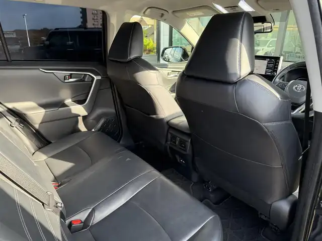 トヨタ ＲＡＶ４ G 東京都 2020(令2)年 3.1万km アティチュードブラックマイカ 純正9インチディスプレイオーディオ/【AM/FM/BT/USB】/モデリスタエアロ/レーダークルーズコントロール/アラウンドビューモニター/前後ドライブレコーダー/パワーシート/シートヒーター/ステアリングヒーター/パワーバックドア/ETC2.0/コーナーセンサー/取扱説明書/保証書/スペアキー×１