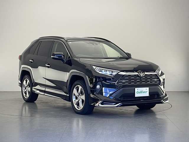 トヨタ ＲＡＶ４ G 長野県 2020(令2)年 3.1万km アティチュードブラックマイカ 4WD/純正メモリナビ/AM/FM/Bluetooth/USB入力端子/クルーズコントロール（追従走行有り）/レーンキープアシスト/アラウンドビューモニター/前後ドライブレコーダー/D席メモリ付きパワーシート/シートヒーター（前後）/エアシート（前後）/ステアリングヒーター/パワーバックドア/ビルトインETC2.0/コーナーセンサー（前後）/電格ミラー/LEDヘッドライト/純正フロアマット/純正18インチアルミ夏タイヤ/スマートキー