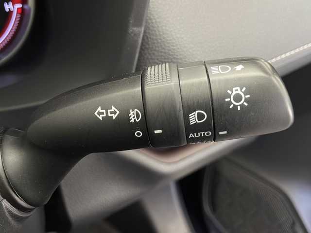 トヨタ ＲＡＶ４ G 長野県 2020(令2)年 3.1万km アティチュードブラックマイカ 4WD/純正メモリナビ/AM/FM/Bluetooth/USB入力端子/クルーズコントロール（追従走行有り）/レーンキープアシスト/アラウンドビューモニター/前後ドライブレコーダー/D席メモリ付きパワーシート/シートヒーター（前後）/エアシート（前後）/ステアリングヒーター/パワーバックドア/ビルトインETC2.0/コーナーセンサー（前後）/電格ミラー/LEDヘッドライト/純正フロアマット/純正18インチアルミ夏タイヤ/スマートキー