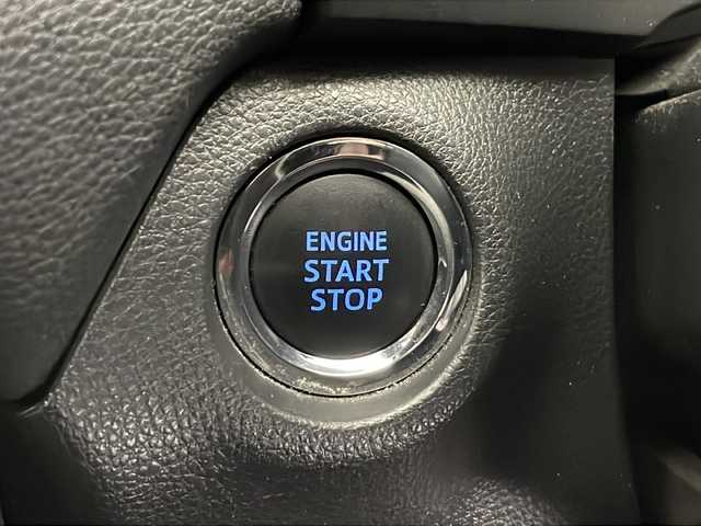 トヨタ ＲＡＶ４ G 長野県 2020(令2)年 3.1万km アティチュードブラックマイカ 4WD/純正メモリナビ/AM/FM/Bluetooth/USB入力端子/クルーズコントロール（追従走行有り）/レーンキープアシスト/アラウンドビューモニター/前後ドライブレコーダー/D席メモリ付きパワーシート/シートヒーター（前後）/エアシート（前後）/ステアリングヒーター/パワーバックドア/ビルトインETC2.0/コーナーセンサー（前後）/電格ミラー/LEDヘッドライト/純正フロアマット/純正18インチアルミ夏タイヤ/スマートキー