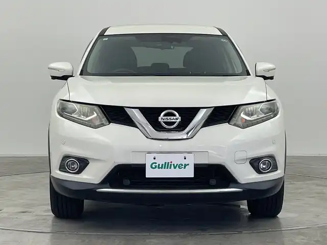 日産 エクストレイル 20Xtt エマージェンシーブレーキ 群馬県 2017(平29)年 5.5万km ブリリアントホワイトパール 純正ナビ　全周囲カメラ　ブラインドスポットモニター　衝突被害軽減ブレーキ　車線逸脱警報　手動運転装置　車いす収納装置付　パワーバックドア　シートヒーター　ＥＴＣ　ＬＥＤ　ドライブレコーダー　禁煙車