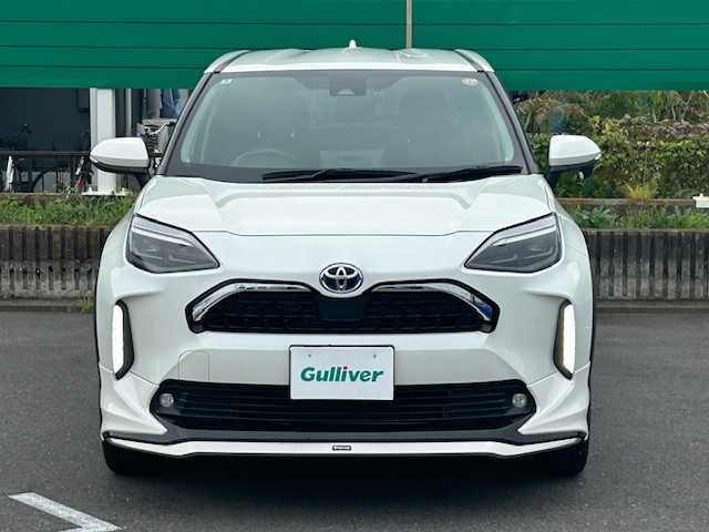 トヨタ ヤリスクロス ハイブリッド Z 茨城県 2022(令4)年 4.2万km ホワイトパールクリスタルシャイン 純正8型ディスプレイオーディオ/AppleCarPlay/バックカメラ/ビルトインETC/ブラインドスポットモニター/ドライブレコーダー/ハーフレザーシート/パワーシート/シートヒーター/モデリスタエアロ/パーキングアシスト/レーンキープアシスト/レーダー付きクルーズコントロール/横滑り防止装置/衝突軽減システム/LEDヘッドライト/オートライト/オートマチックハイビーム/純正18インチアルミホイール/純正フロアマット/スマートキー