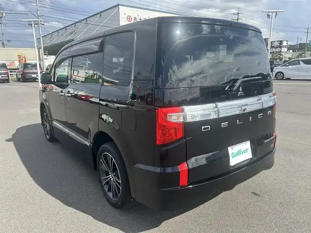 三菱 デリカＤ：５ アーバンギア G 岡山県 2019(平31)年 4.1万km ダイヤモンドブラックマイカ 登録時走行距離40168km/純正10.1インチナビ/フリップダウンモニター/フルセグTV(AM.FM.CD.DVD.TV.BT)/両側パワースライドドア/全方位カメラ/ETC/e-Assist/クリアランスソナー/衝突軽減ブレーキ/横滑り防止装置/クルーズコントロール(追従走行あり)/車線逸脱警報（レーンキープアシスト）/オートライト/オートマチックハイビーム/アイドリングストップ/18インチ純正AW/純正フロアマット/スマートキー