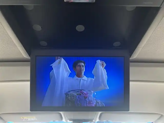 三菱 デリカＤ：５ アーバンギア G 岡山県 2019(平31)年 4.1万km ダイヤモンドブラックマイカ 登録時走行距離40168km/純正10.1インチナビ/フリップダウンモニター/フルセグTV(AM.FM.CD.DVD.TV.BT)/両側パワースライドドア/全方位カメラ/ETC/e-Assist/クリアランスソナー/衝突軽減ブレーキ/横滑り防止装置/クルーズコントロール(追従走行あり)/車線逸脱警報（レーンキープアシスト）/オートライト/オートマチックハイビーム/アイドリングストップ/18インチ純正AW/純正フロアマット/スマートキー