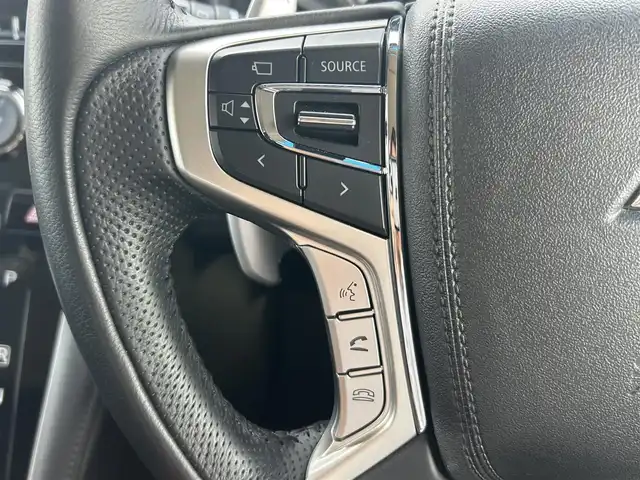 三菱 デリカＤ：５ アーバンギア G 岡山県 2019(平31)年 4.1万km ダイヤモンドブラックマイカ 登録時走行距離40168km/純正10.1インチナビ/フリップダウンモニター/フルセグTV(AM.FM.CD.DVD.TV.BT)/両側パワースライドドア/全方位カメラ/ETC/e-Assist/クリアランスソナー/衝突軽減ブレーキ/横滑り防止装置/クルーズコントロール(追従走行あり)/車線逸脱警報（レーンキープアシスト）/オートライト/オートマチックハイビーム/アイドリングストップ/18インチ純正AW/純正フロアマット/スマートキー