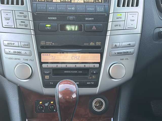 トヨタ ハリアー 240G プレミアム Lパッケージ 徳島県 2010(平22)年 11万km ブラック 純正HDDナビ/（DISC/MD）/サンルーフ/バックカメラ/純正18AW/前席パワーシート/ハーフレザーシート/前席シートヒーター/ステアリングリモコン/純正ドアバイザー/社外フロアマット/ETC/リモコンキー/キセノンヘッドライト