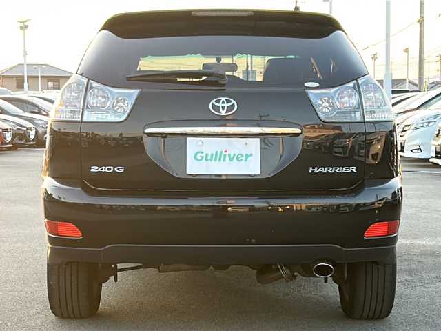 トヨタ ハリアー 240G プレミアム Lパッケージ 徳島県 2010(平22)年 11万km ブラック 純正HDDナビ/（DISC/MD）/サンルーフ/バックカメラ/純正18AW/前席パワーシート/ハーフレザーシート/前席シートヒーター/ステアリングリモコン/純正ドアバイザー/社外フロアマット/ETC/リモコンキー/キセノンヘッドライト