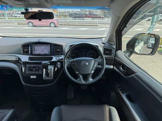 日産 エルグランド 250ハイウェイスターS 滋賀県 2017(平29)年 4.6万km ブリリアントホワイトパール ワンオーナー/純正9インチフルセグナビ/　フルセグ Bluetooth CD DVD SD/バックカメラ/純正フリップダウンモニター/純正ナビ連動ETC/純正ナビ連動ETC/クルーズコントロール/両側パワースライドドア/スンマートキー×2/プッシュスタート/純正18インチナビ/純正HIDヘッドライト/純正フロアマット/純正ドアバイザー/