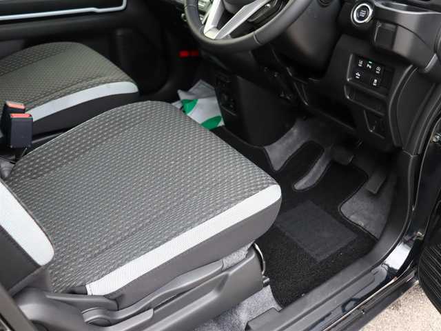 スズキ ハスラー HYBRID X 富山県 2022(令4)年 2.9万km ブルーイッシュブラックパール3  スズキセーフティサポート/ 4  W  D/ 社 外 S D ナ ビ （MDV-D709BTW）/　 CD/DVD/BT/USB/HDMI/AM/PM/ フ ル セ グ T V/ レーダークルーズコントロール/ ヒルディセントコントロール/ ス ノ ー モ ー ド/ グリップコントロール/ レ ー ン ア シ ス ト/ アイドリングストップ/ 横 滑 り 防 止/ L E D ヘッドライト/ L E D フォグランプ/ 電 動 格 納 ミ ラ ー / リアコーナーセンサー/ 運転席・助手席シートヒーター/ U S B ポ ー ト/ 社外フロアマット/ 純正１５インチアルミホイール/ イ ン テ リ キ ー/ 取 扱 説 明 書