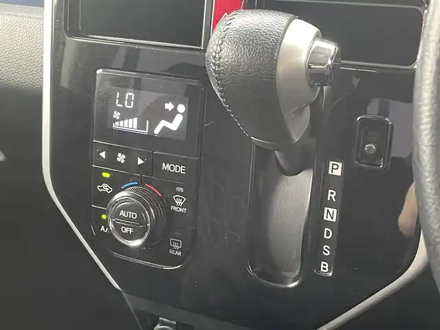 トヨタ ルーミー カスタムG 埼玉県 2017(平29)年 7.8万km ブラックマイカメタリック (株)IDOMが運営する【じしゃロン鳩ヶ谷店】の自社ローン専用車両になりますこちらは現金またはオートローンご利用時の価格です。自社ローンご希望の方は別途その旨お申付け下さい/純正ナビ/（CD/DVD/Bluetooth接続）/フルセグＴＶ/バックカメラ/ビルドインＥＴＣ/両側パワースライドドア/クルーズコントロール/アイドリングストップ/純正アルミホイール