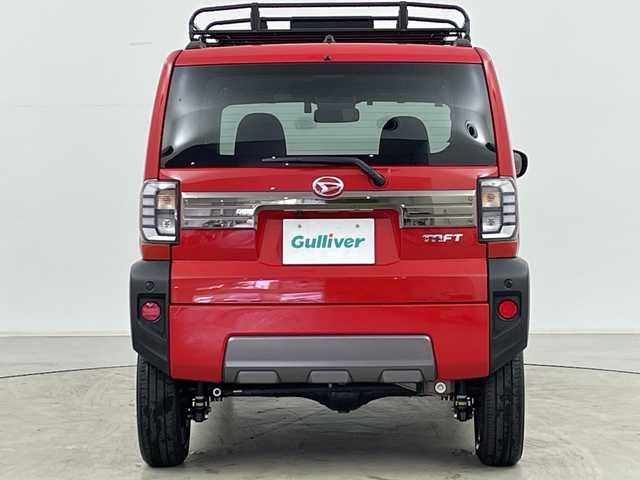 ダイハツ タフト G ターボ ダーククロムベンチャー 道央・札幌 2023(令5)年 0.7万km コンパーノレッド ・４ＷＤ/・純正１０インチナビ＆ＴＶ＆ＢＴ＆ＤＶＤ＆ＣＤ＆ＵＳＢ＆ＨＤＭＩ/・バックカメラ/・スマートアシスト/・レーンキープアシスト/・横滑り防止装置/・ワンオーナー/・寒冷地仕様/・アダプティブクルーズコントロール/・前席シートヒーター/・ガラスルーフ/・ドアミラーヒーター/・ルーフレール/・ルーフキャリア/・電動パーキングブレーキ/・ブレーキホールド/・オートライト/・オートマチックハイビーム/・ＬＥＤヘッドライト＆フォグ/・純正前方ドライブレコーダー/・ＥＴＣ