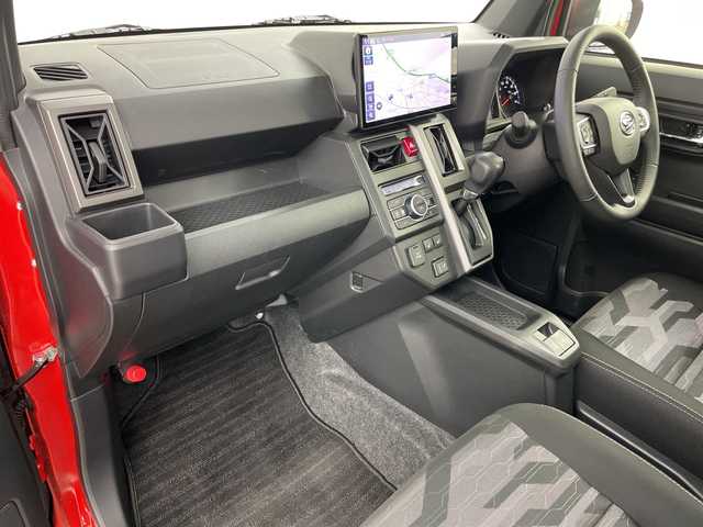 ダイハツ タフト G ターボ ダーククロムベンチャー 道央・札幌 2023(令5)年 0.7万km コンパーノレッド ・４ＷＤ/・純正１０インチナビ＆ＴＶ＆ＢＴ＆ＤＶＤ＆ＣＤ＆ＵＳＢ＆ＨＤＭＩ/・バックカメラ/・スマートアシスト/・レーンキープアシスト/・横滑り防止装置/・ワンオーナー/・寒冷地仕様/・アダプティブクルーズコントロール/・前席シートヒーター/・ガラスルーフ/・ドアミラーヒーター/・ルーフレール/・ルーフキャリア/・電動パーキングブレーキ/・ブレーキホールド/・オートライト/・オートマチックハイビーム/・ＬＥＤヘッドライト＆フォグ/・純正前方ドライブレコーダー/・ＥＴＣ